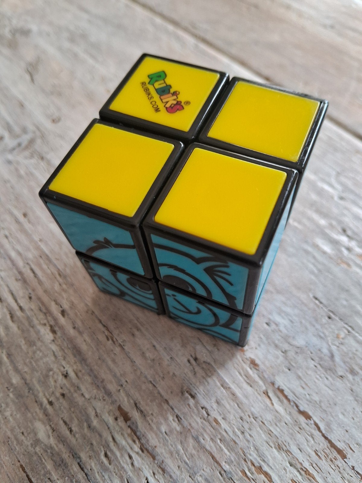 Rubik's Cube 2x2 - Blauw/Geel met Tekening van aap, Ophalen of Verzenden, Zo goed als nieuw, Jongen of Meisje