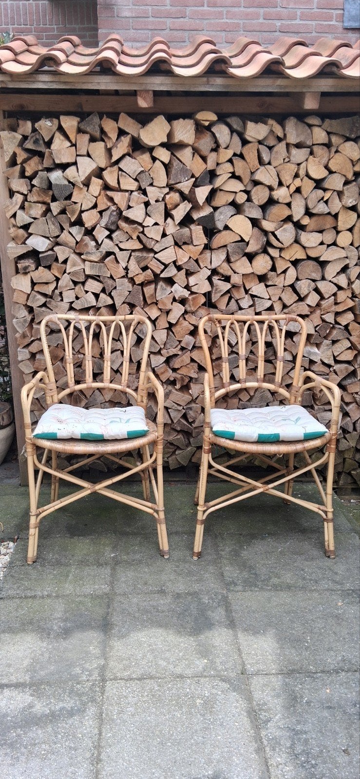 Twee rotan tuinstoelen, Ophalen, Rotan