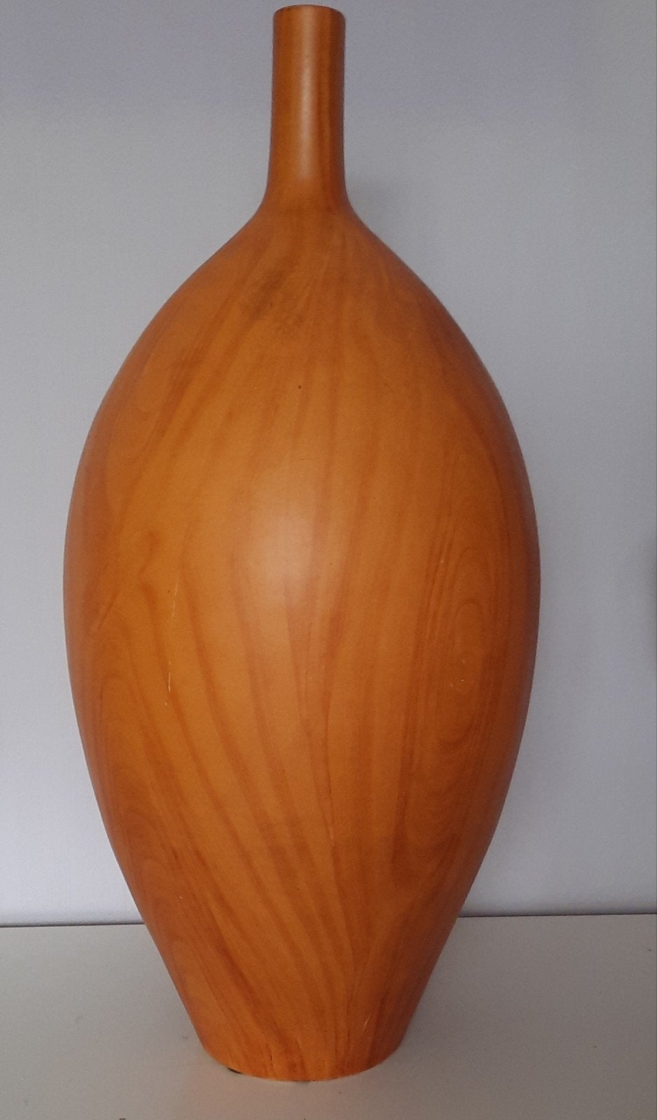 Decoratieve stenen vaas in houtlook- Modern design, Antiek en Kunst, Ophalen