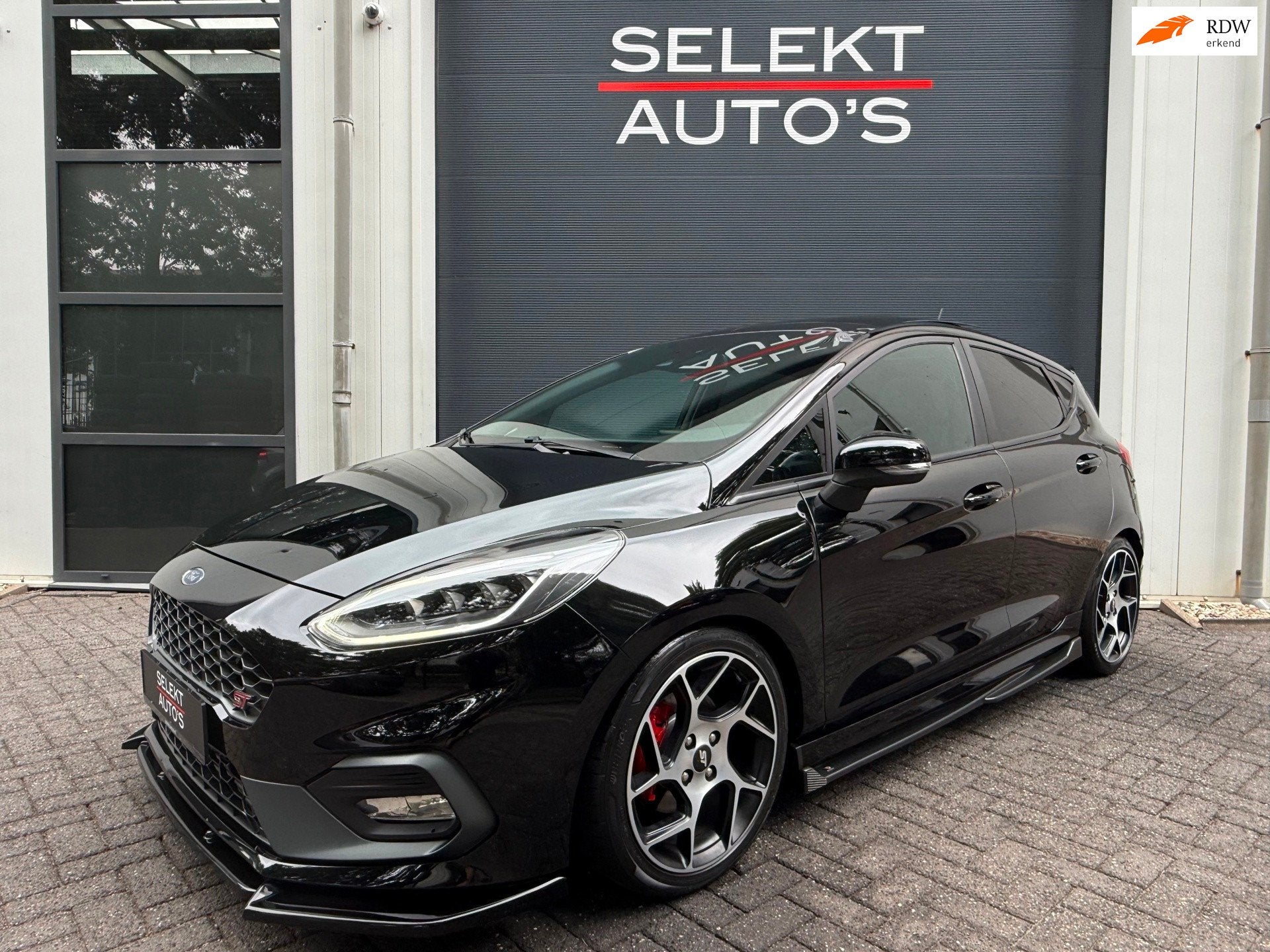 Ford Fiesta 1.5 EcoBoost ST-3 Performance 200 Pk Pano/Launch, Voorwielaandrijving, Stof, Zwart, 1188 kg
