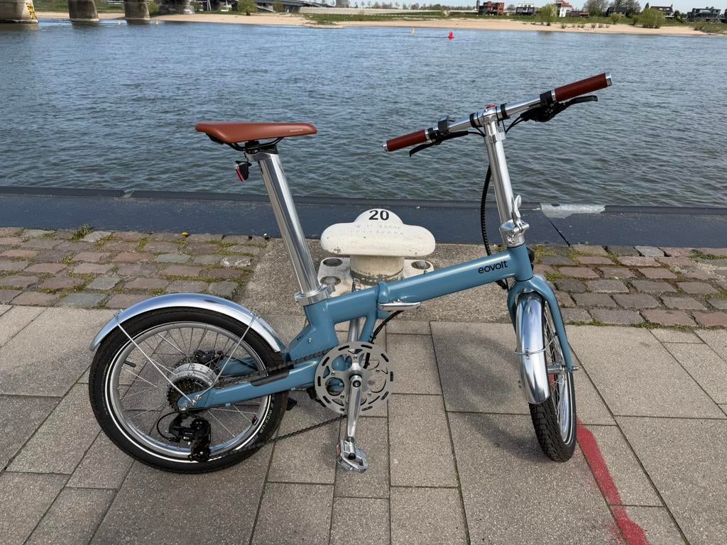 Eovolt(nu Uto) elektr vouwfiets “Afternoon” 20” vintage bleu, Fietsen en Brommers, Fietsen | Vouwfietsen, Ophalen, Zo goed als nieuw