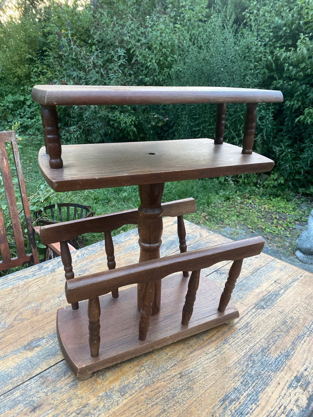 Vintage houten lectuurtafel met krantenbak, Gebruikt, Lectuurtafel, Hout, Vintage
