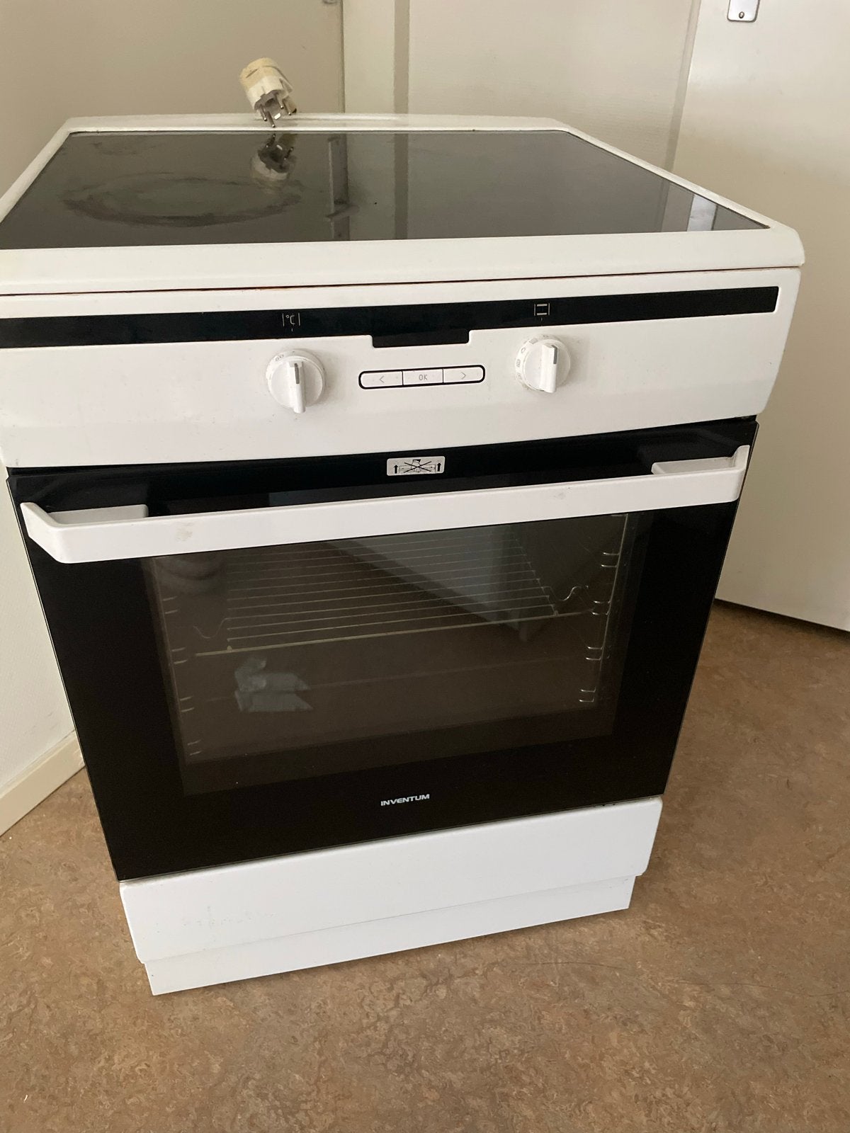 Inventum Vrijstaand Inductie Fornuis met Oven, Ophalen, Gebruikt, Vrijstaand, Inductie