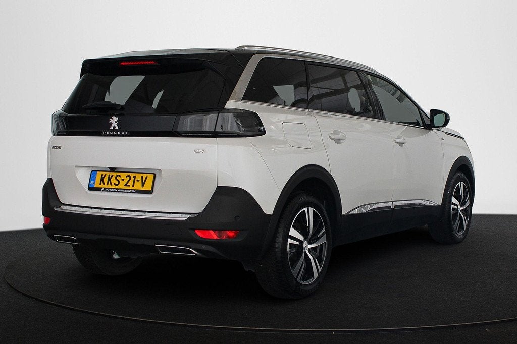 Peugeot 5008 1.2 Hybrid 136 GT 7p. Panoramadak Stoelverwarmi, Auto's, Peugeot, 145 pk, Gebruikt, 1199 cc, Wit