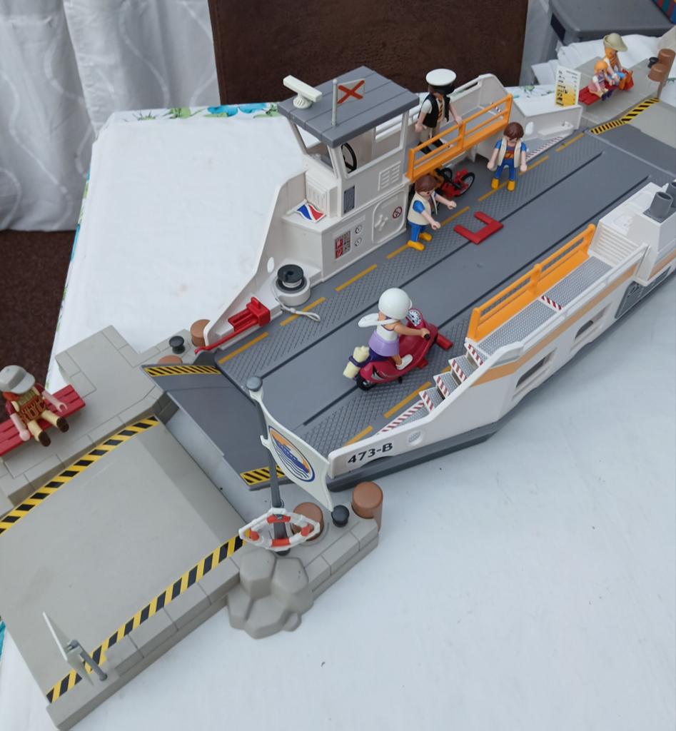 Playmobil 5127, Veerpont, 2 aanlegsteigers en veel meer, Ophalen of Verzenden, Gebruikt