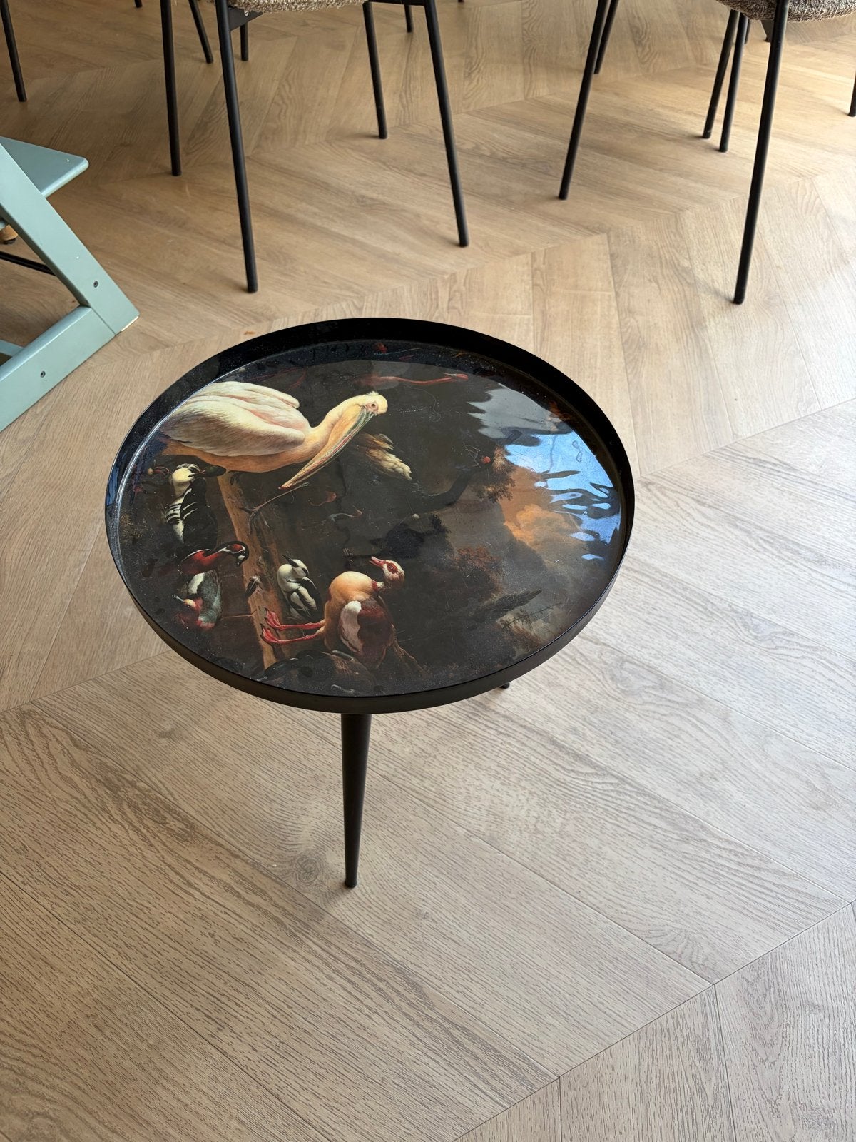Metalen bijzettafel met kunstprint, Ophalen, Gebruikt