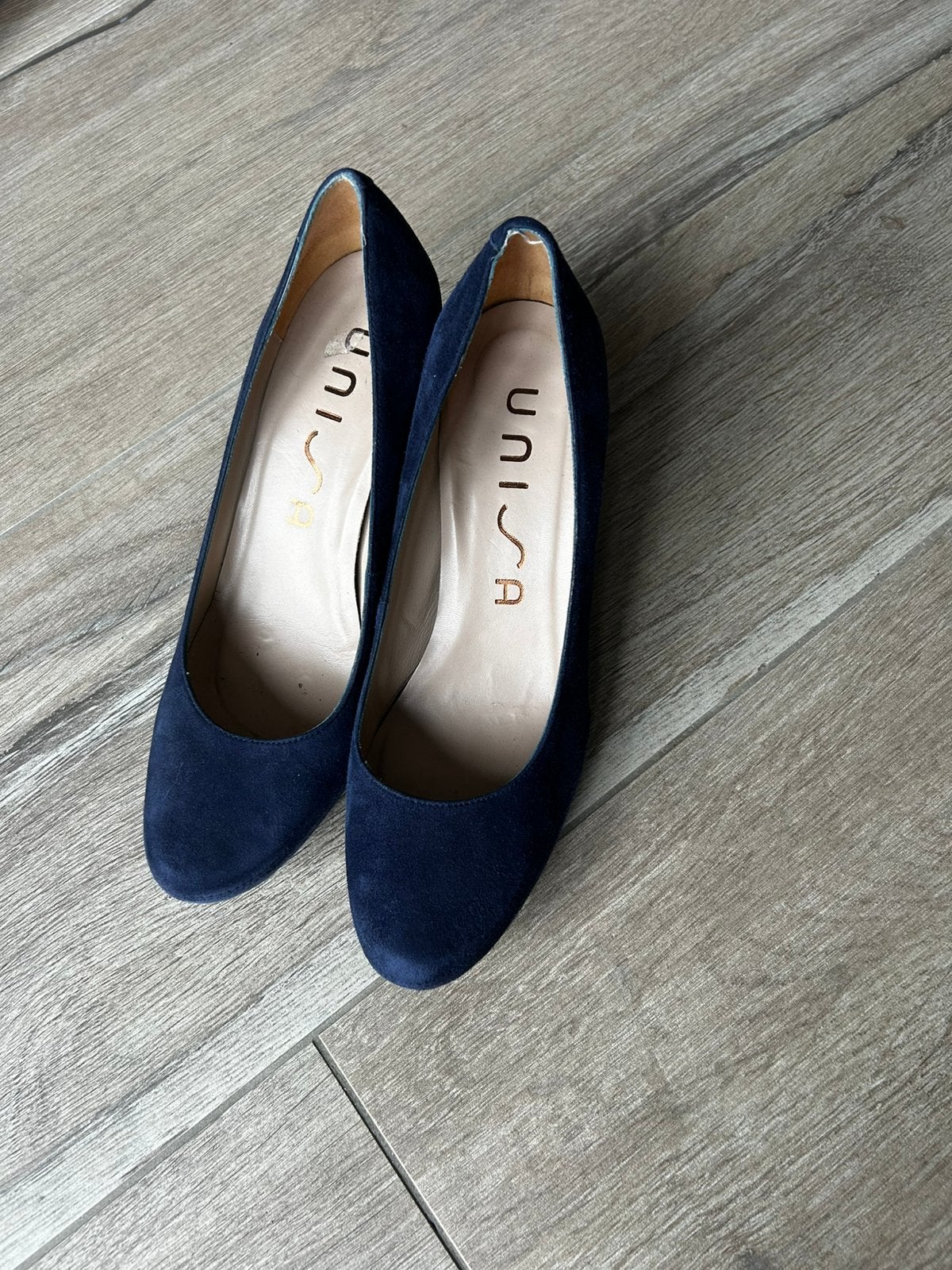 Unisa pumps maat 40, Pumps, Blauw, Ophalen of Verzenden, Zo goed als nieuw
