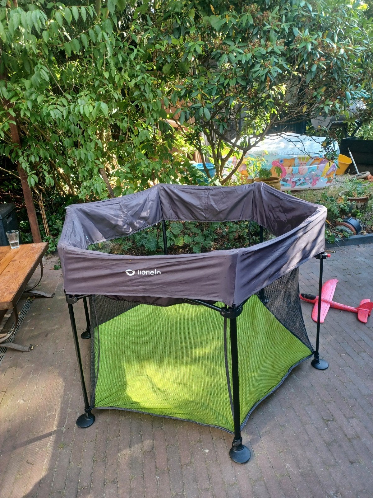 Buitenbox/grondbox buiten Lionelo inklapbaar, Kinderen en Baby's, Ophalen, Gebruikt, Overige vormen