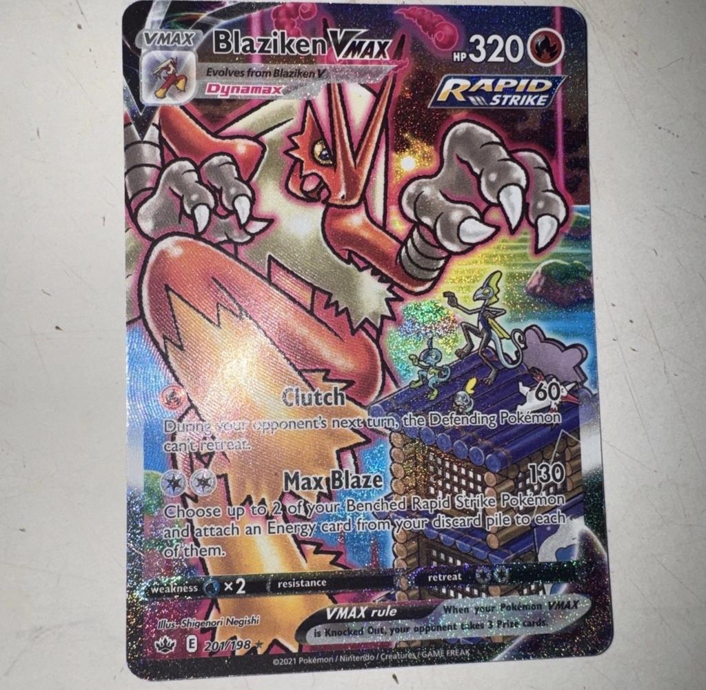 Blaziken VMAX 201/198 Rapid Strike Pokémon Kaart, Ophalen of Verzenden, Zo goed als nieuw, Losse kaart, Foil