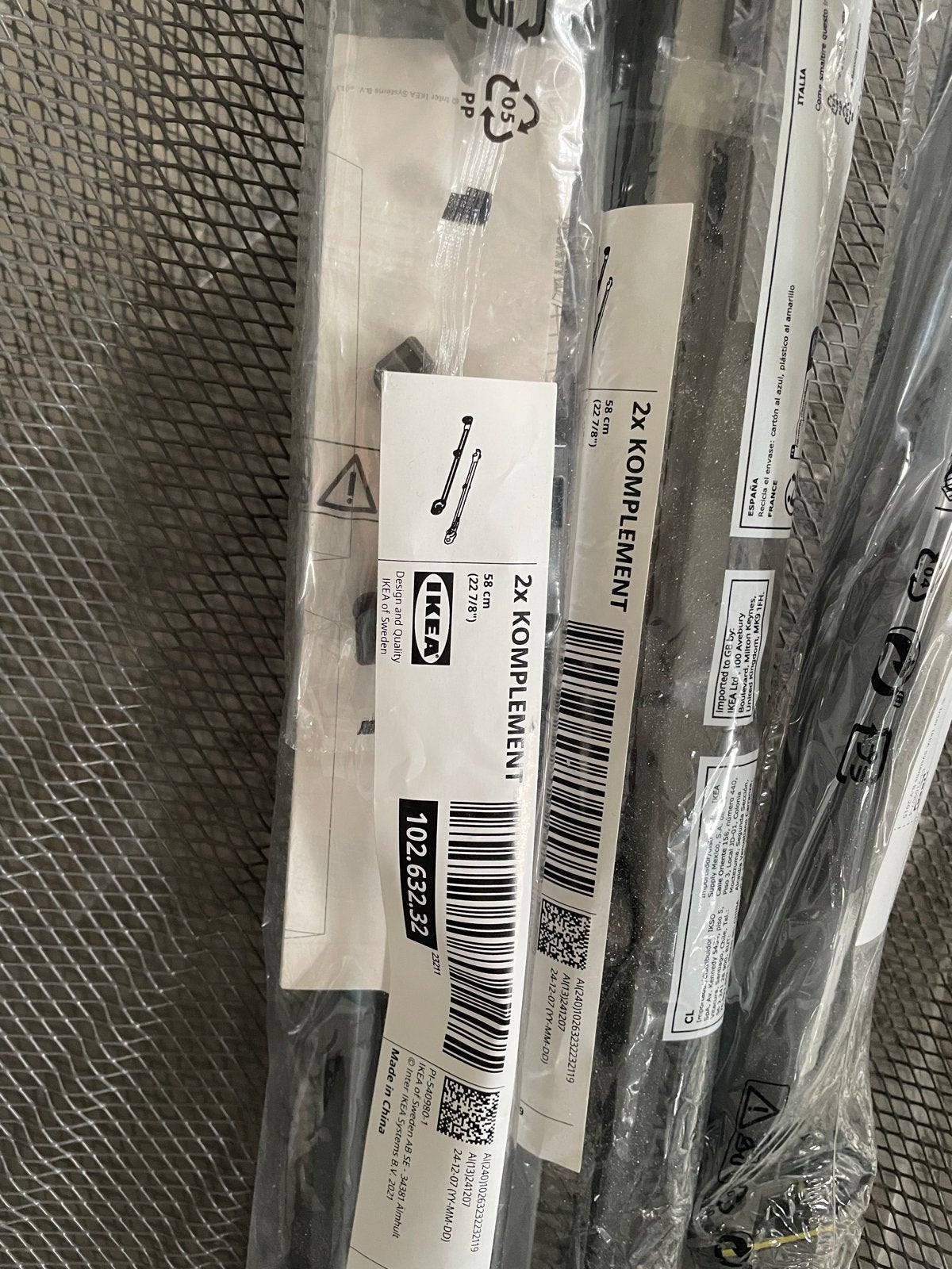 IKEA KOMPLEMENT voor PAX Kast, draadmanden, rails, roede, Ophalen, Met plank(en), 100 tot 150 cm, Nieuw