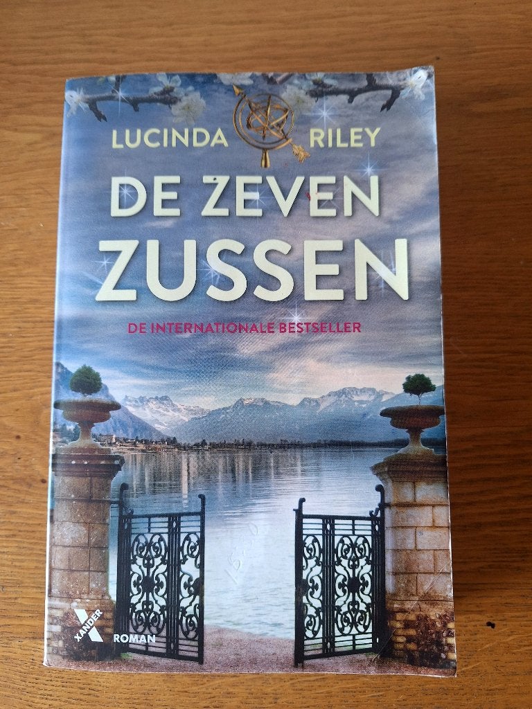 Lucinda Riley: De zeven zussen, Ophalen of Verzenden, Lucinda Riley