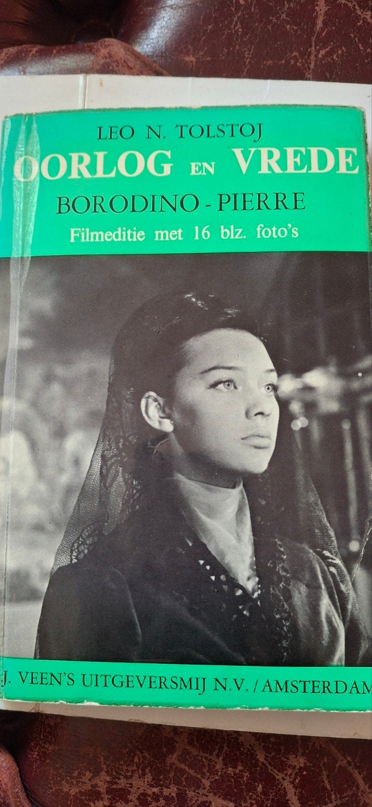 Oorlog en Vrede - Leo N. Tolstoj (Filmeditie), Boeken, Ophalen of Verzenden, Gelezen, Leo N. Tolstoj, Nederland