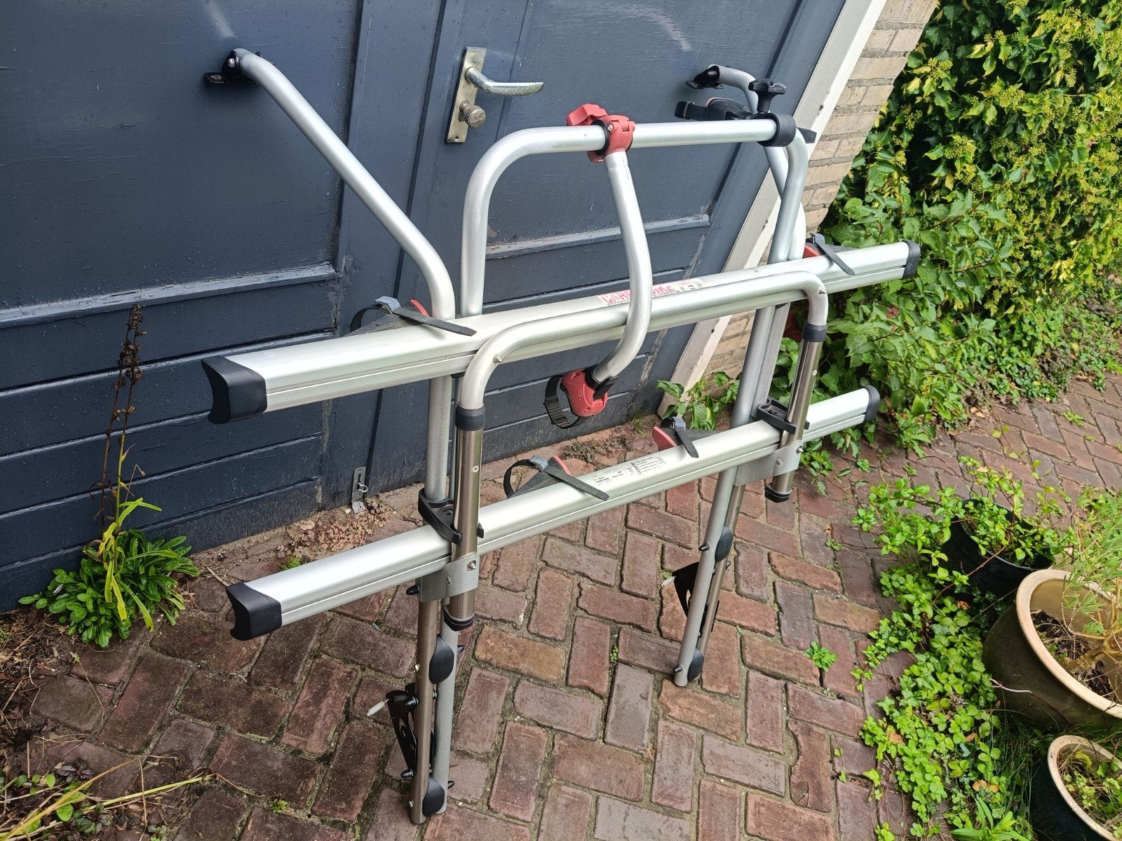 Fietsendrager Fiamma Carry-Bike Mercedes Vito Tourer, Auto diversen, Ophalen, 2 fietsen, Gebruikt, Achterklepdrager