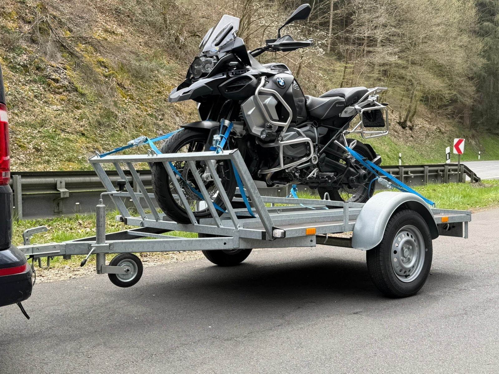 SYMA 3 vaks motortrailer, Ophalen, Zo goed als nieuw
