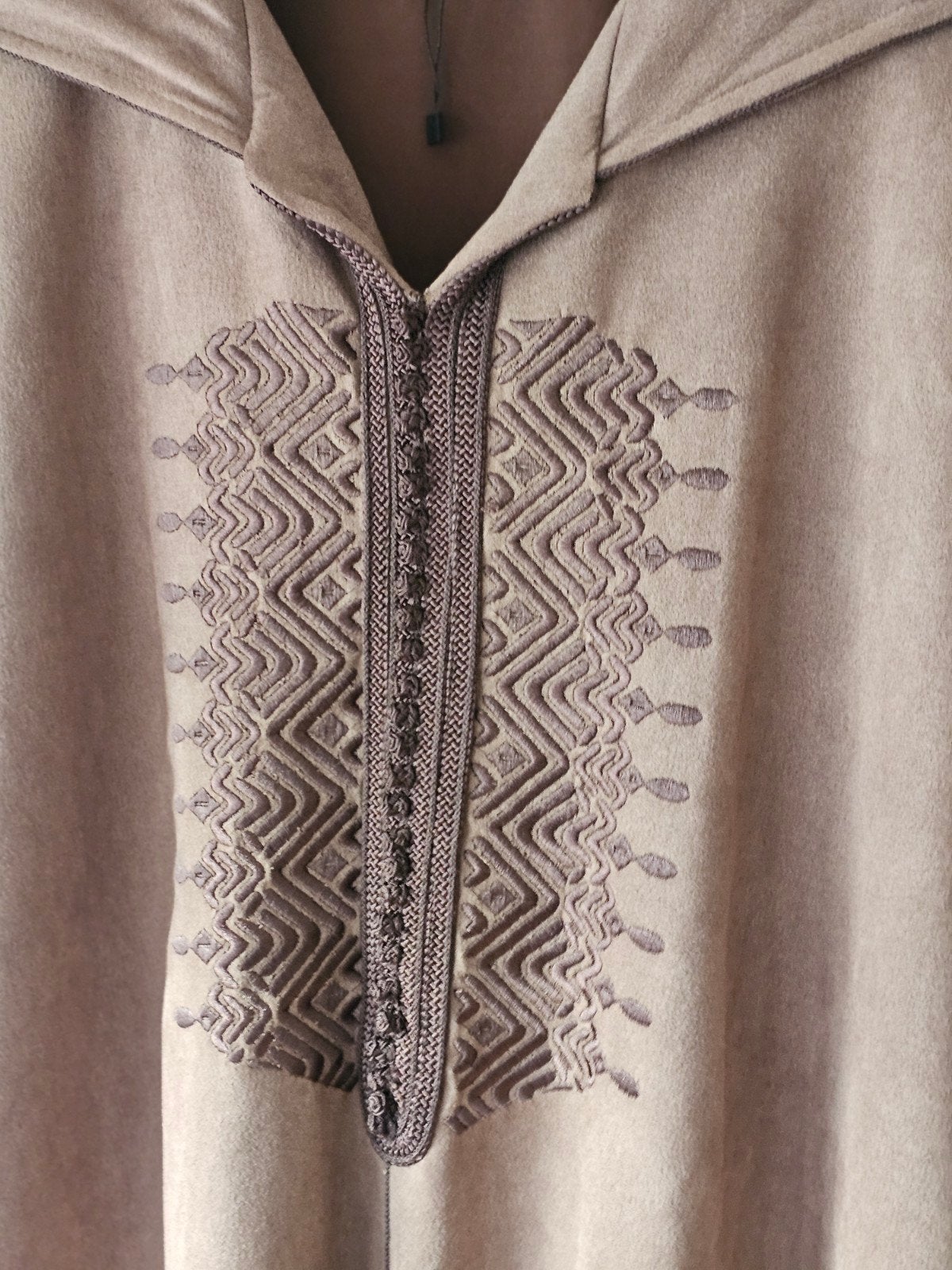 Mooie bruine Djellaba met borduursel - Maat XXL, Kleding | Dames, Gelegenheidskleding, Overige typen, Bruin, Maat 46/48 (XL) of groter