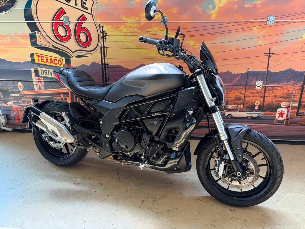 Benelli Cruiser 502 2019 15d km onderhoudshistorie ABS  35KW, Occasion, Bedrijf, Minimaal motorrijbewijs A2, Handgeschakeld