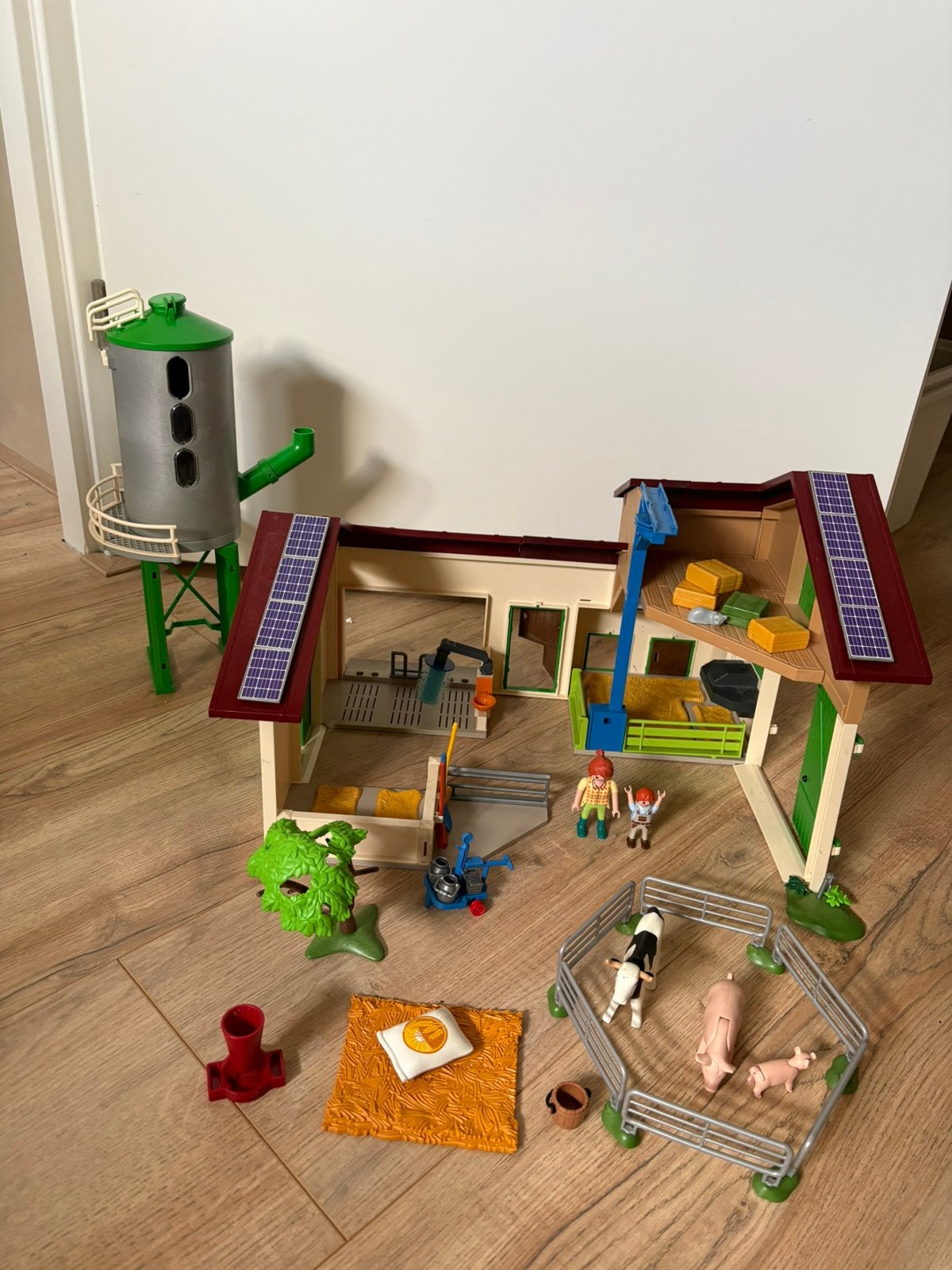 Playmobil 70132 Grote Boerderij met Silo, Ophalen of Verzenden, Zo goed als nieuw