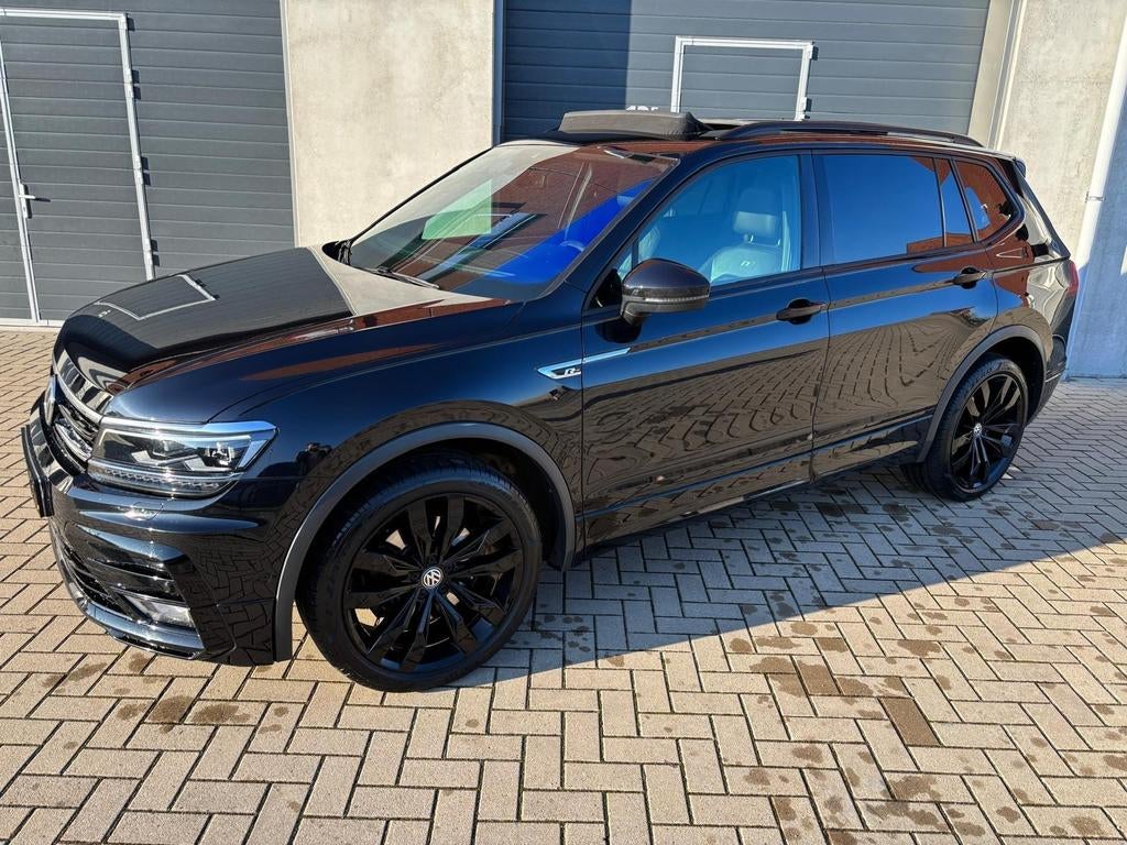 Exclusieve Vw Tiguan allspace evt lease overname mogelijk, Automaat, Verwarmde buitenspiegels, Zwart, 1984 cc