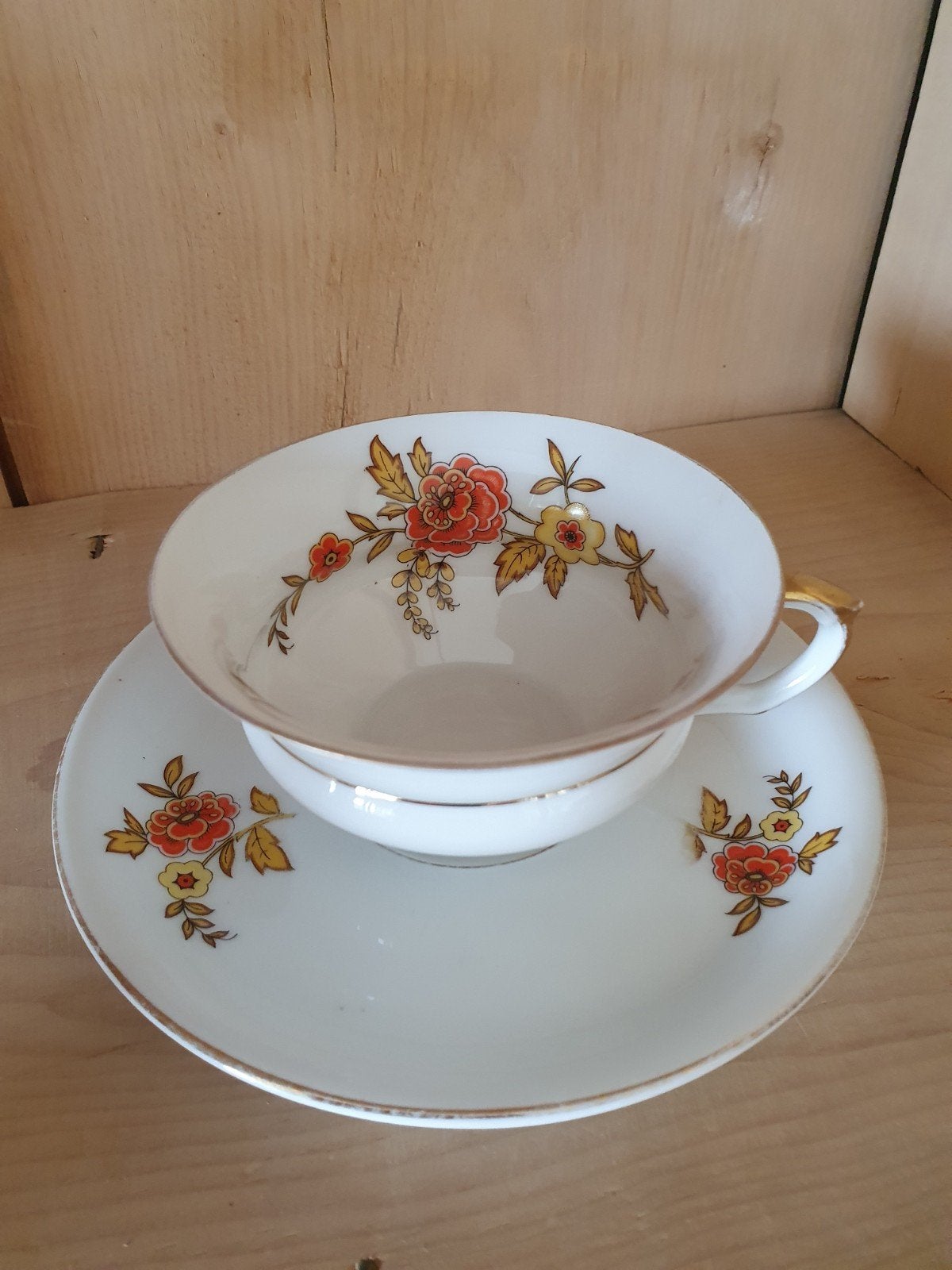 Kop en schotel Thomas Bavaria met bloemmotief, Ophalen of Verzenden