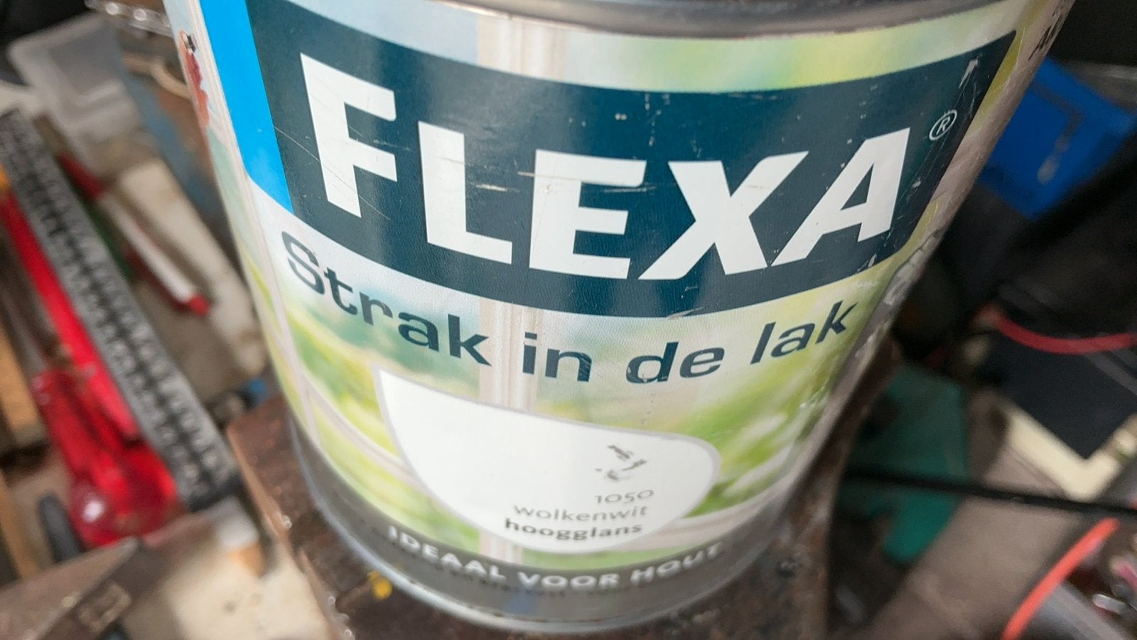 Verf nog volle blik, Ophalen, Zo goed als nieuw