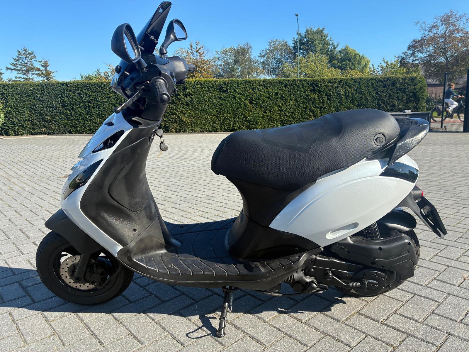Piaggio Zip 80cc Malossi – Vol opties, Fietsen en Brommers, Ophalen, Zo goed als nieuw, Benzine, Zip
