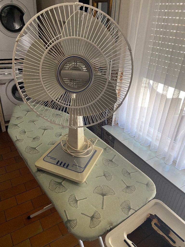 nette tafelventilator, Witgoed en Apparatuur, Ophalen, Zo goed als nieuw, Tafelventilator