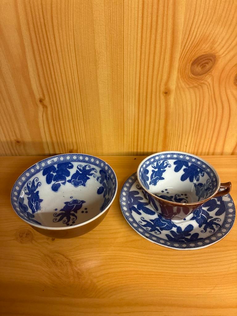 Vintage Chinese kop en schotel met blauw-wit decor, Ophalen of Verzenden