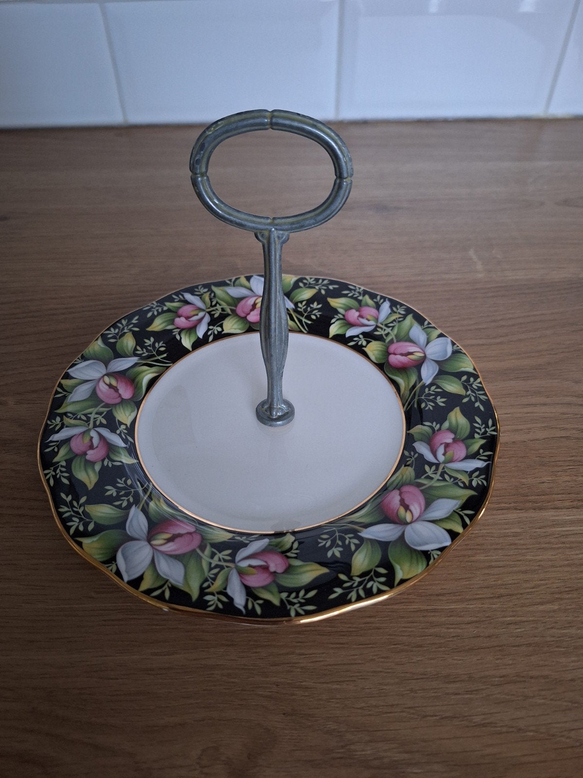 Royal albert provincial flowers etagere, Ophalen, Zo goed als nieuw