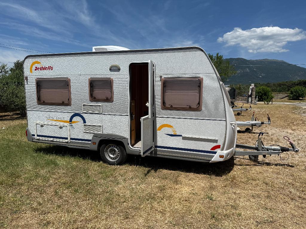 Dethleffs Caravan met Airco, Schokbreker, Particulier, Vast bed, 1000 - 1250 kg