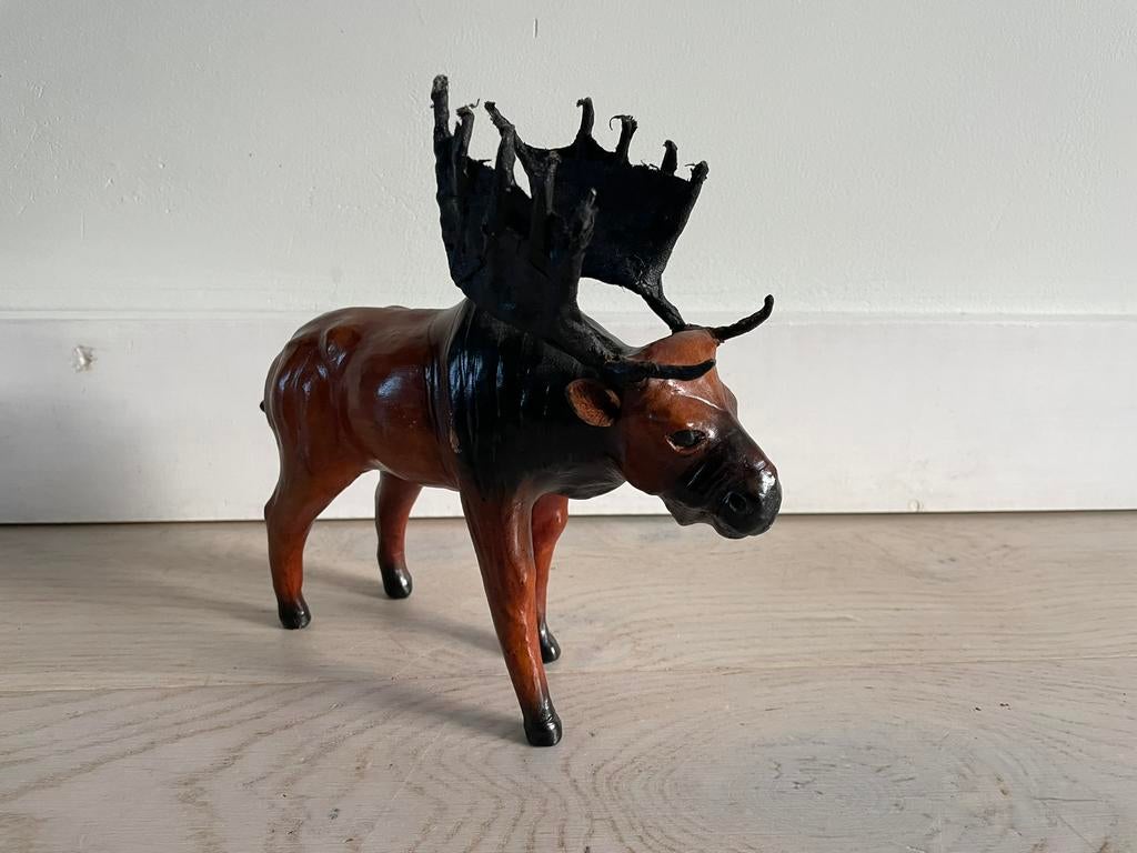 Lederen beeldjes, eland, Ophalen of Verzenden, Gebruikt