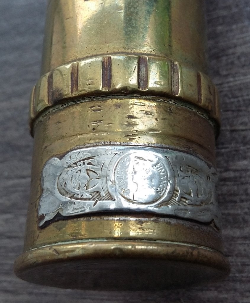 Om 1900 - 1920 Trench Art Aansteker Soldaat Militair Oorlog, Verzamelen, Nvt., Ophalen of Verzenden, Kunstobject, Engeland