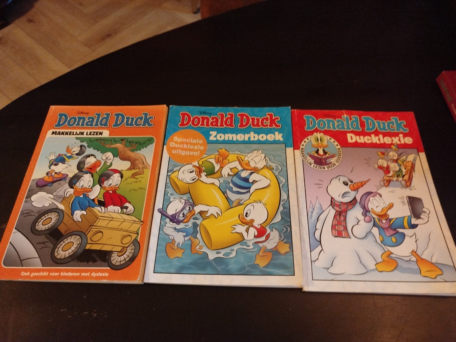 3 exemplaren Donald Duck ducklexie en makkelijk lezen, Meerdere stripboeken, Ophalen of Verzenden, Gelezen, Donald Duck