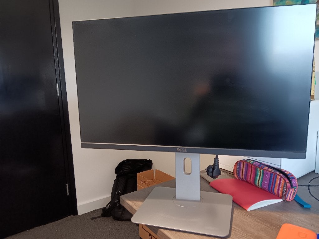 Beelscherm computer: Dell monitor u2515hc, Computers en Software, IPS, In hoogte verstelbaar, Quad HD (2K), 5 ms of meer