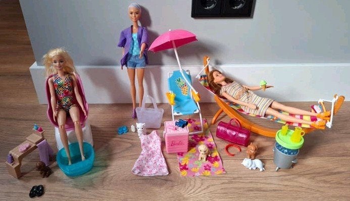 Barbie speelsets met poppen en accessoires, Ophalen of Verzenden, Gebruikt, Barbie