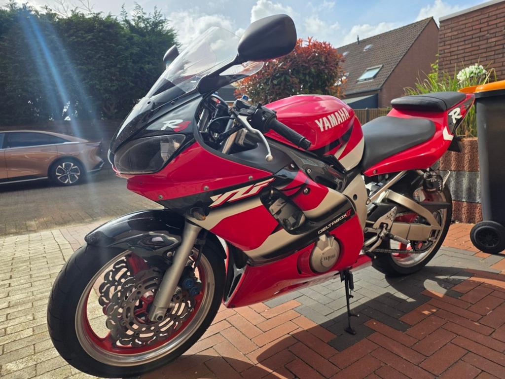 Yamaha YZF-R6 | Zeer nette originele staat, Motoren, Motoren | Yamaha, 4 cilinders, Motorrijbewijs A, Gebruikt, Super Sport