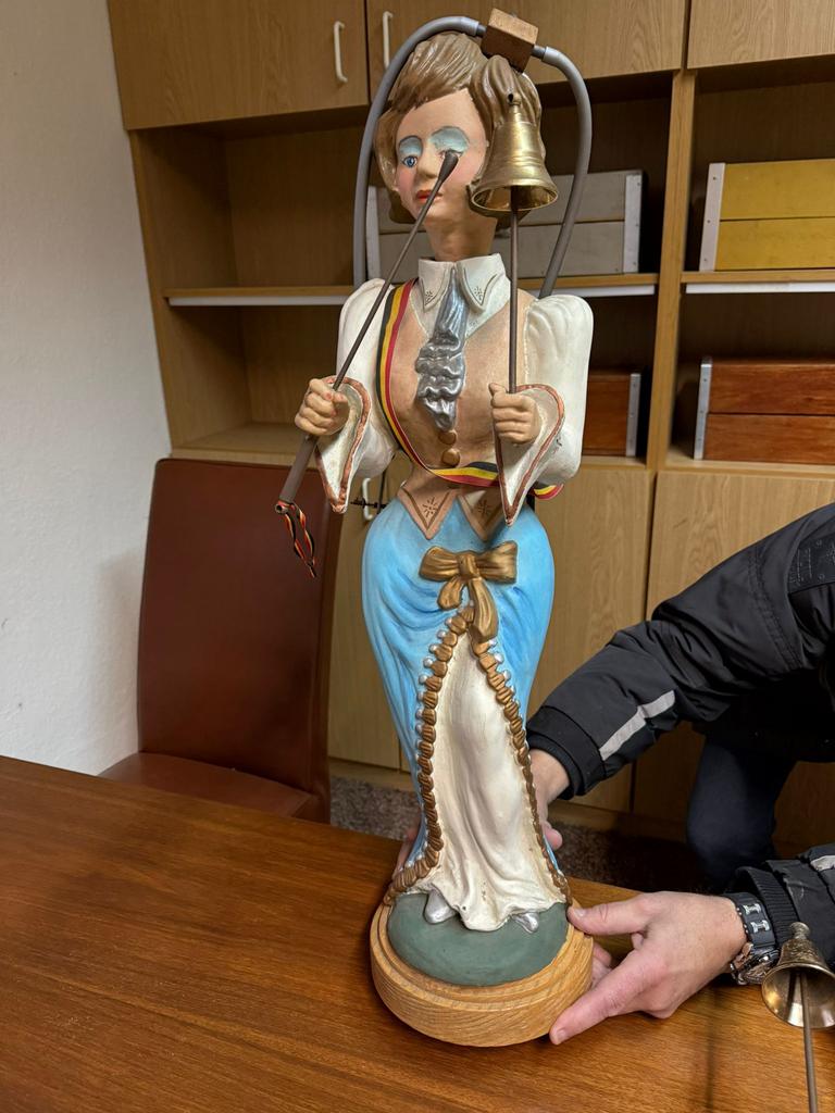 Set van 2 bewegende draaiorgel poppen, Ophalen of Verzenden, Zo goed als nieuw