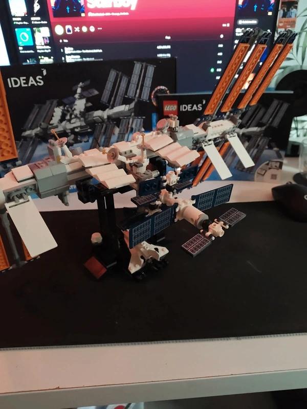 Lego International Space Station (21321), Lego, Ophalen of Verzenden, Compleet, Complete set