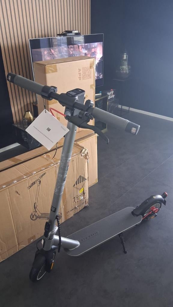Electrische step (nieuw), Ophalen of Verzenden, Nieuw, Elektrische step (E-scooter)