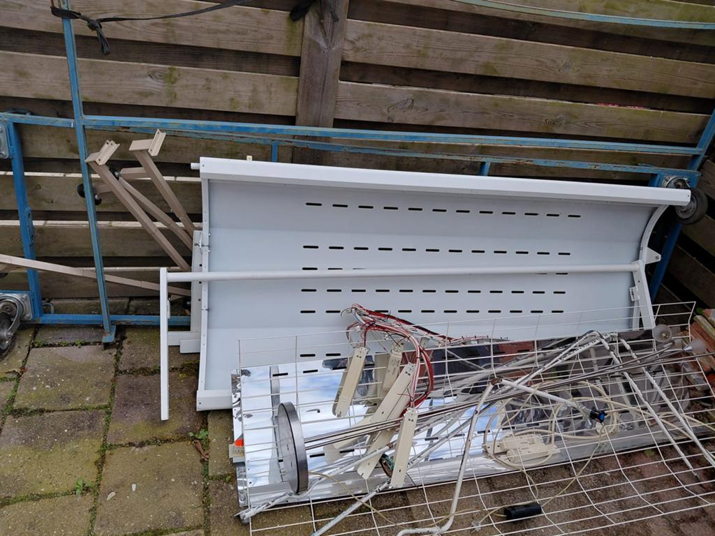 Oud ijzer met koperen leidingen, Doe-het-zelf en Verbouw, Metalen, Ophalen, Gebruikt, Overige metalen