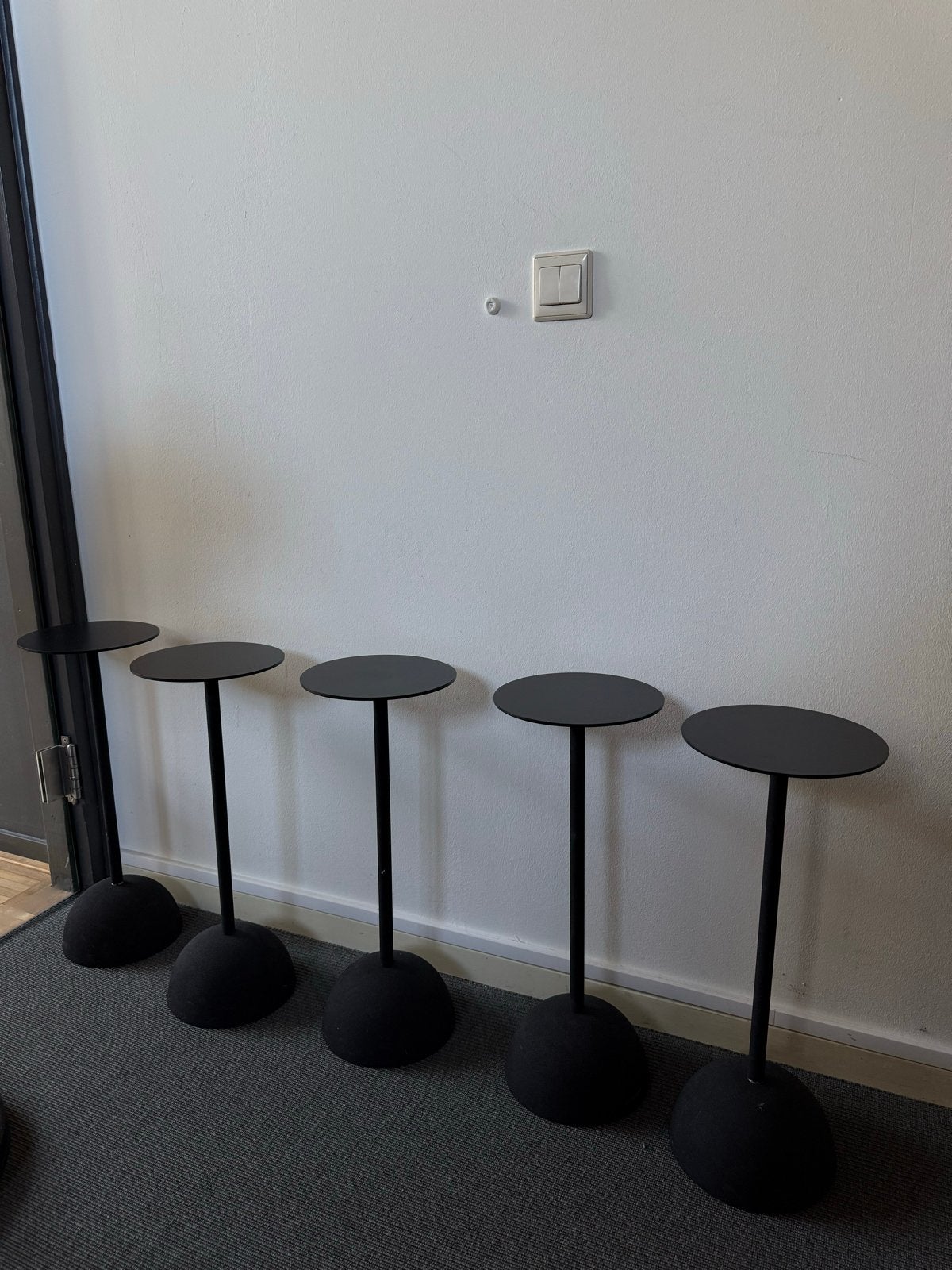 3x Urban Nature Culture bijzettafel, Minder dan 55 cm, Rond, Nieuw, Ophalen