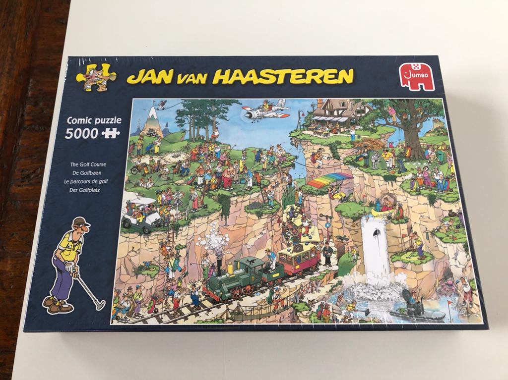 Jan v Haasteren puzzel 5000 stukjes De Golfbaan., Ophalen of Verzenden, Meer dan 1500 stukjes, Zo goed als nieuw