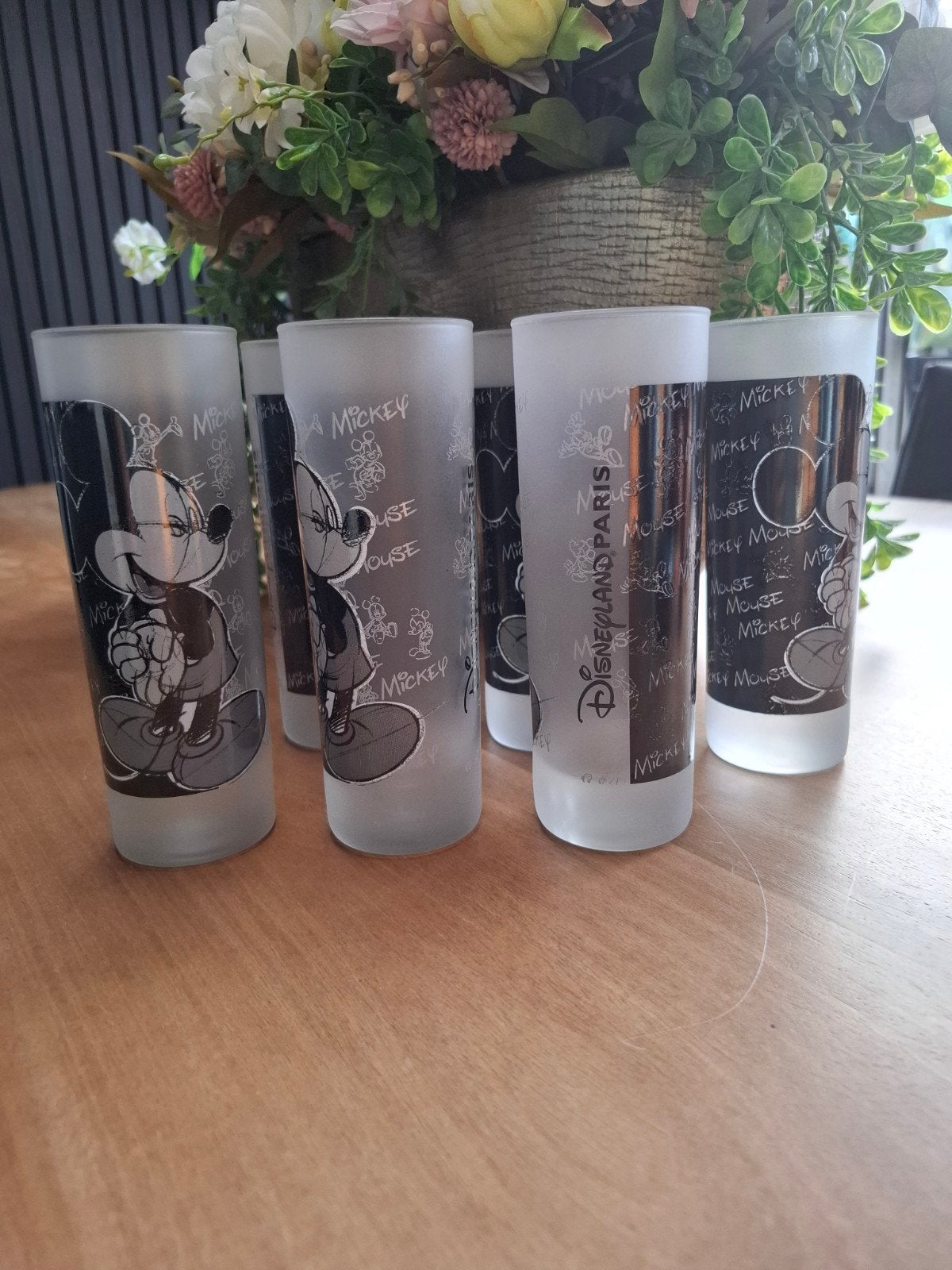 Set van 6 Disney Mickey Mouse glazen - Disneyland Parijs, Verzamelen, Disney, Zo goed als nieuw, Servies, Mickey Mouse, Ophalen of Verzenden