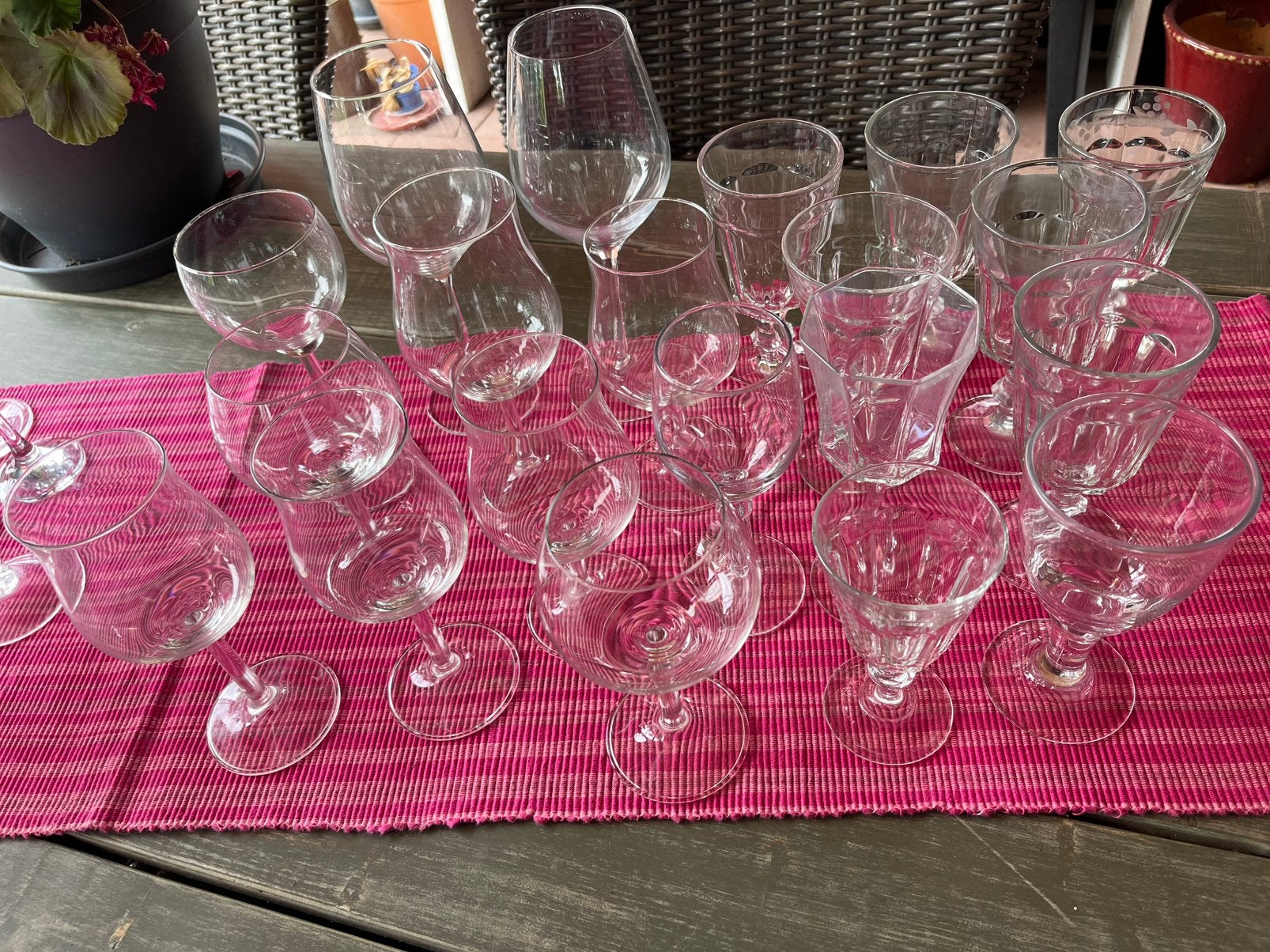 20 stuks Wijnglazen verschillende soorten, Ophalen of Verzenden, Glas, Overige stijlen, Glas of Glazen