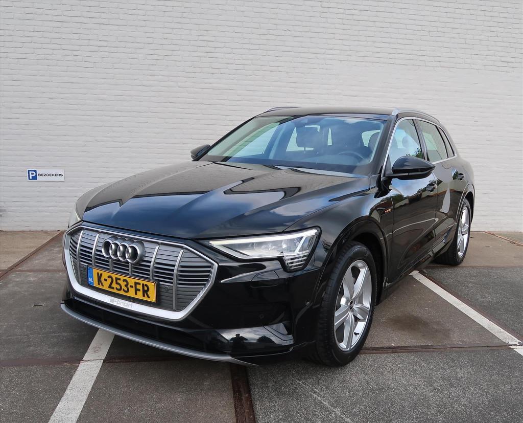 AUDI E-Tron 50 quattro 313pk Business Edition Automaat I 95%, Auto's, Audi, Automaat, Stof, Zwart, Origineel Nederlands
