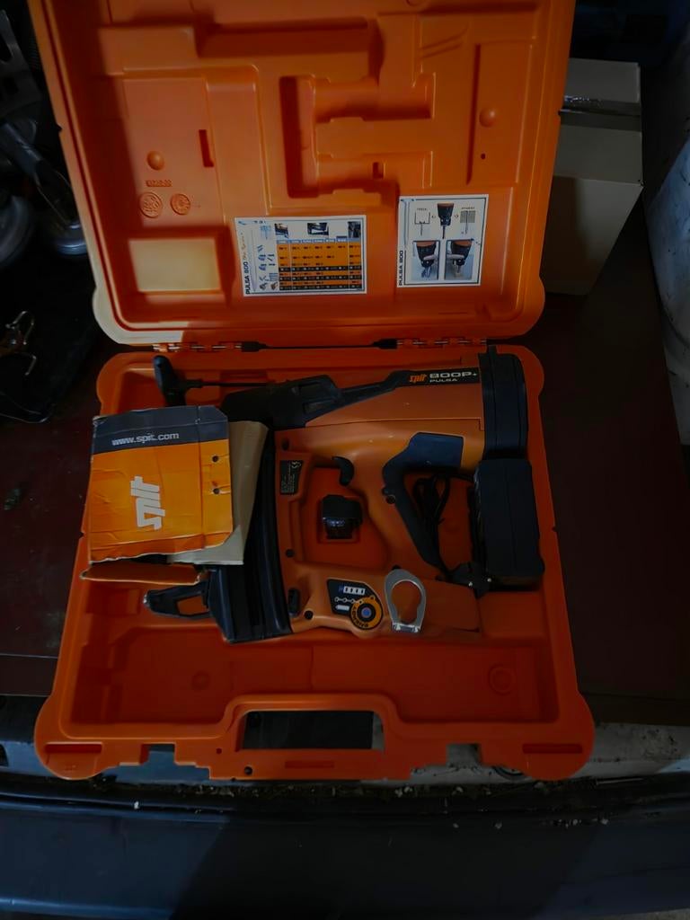 Tacker - Spijkerpistool - Spit Pulsa 800P, Doe-het-zelf en Verbouw, Ophalen of Verzenden, Gebruikt