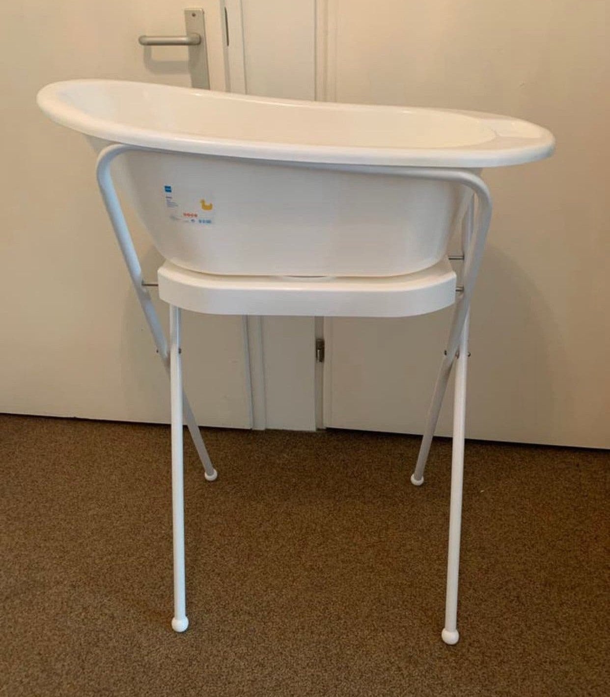 Hema babybadje met standaard - zo goed als nieuw, Kinderen en Baby's, Ophalen, Zo goed als nieuw, Badje, Hema