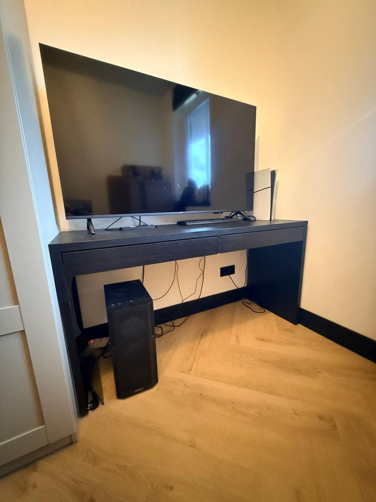 bureau - zwart ikea MICKE, Ophalen, Gebruikt