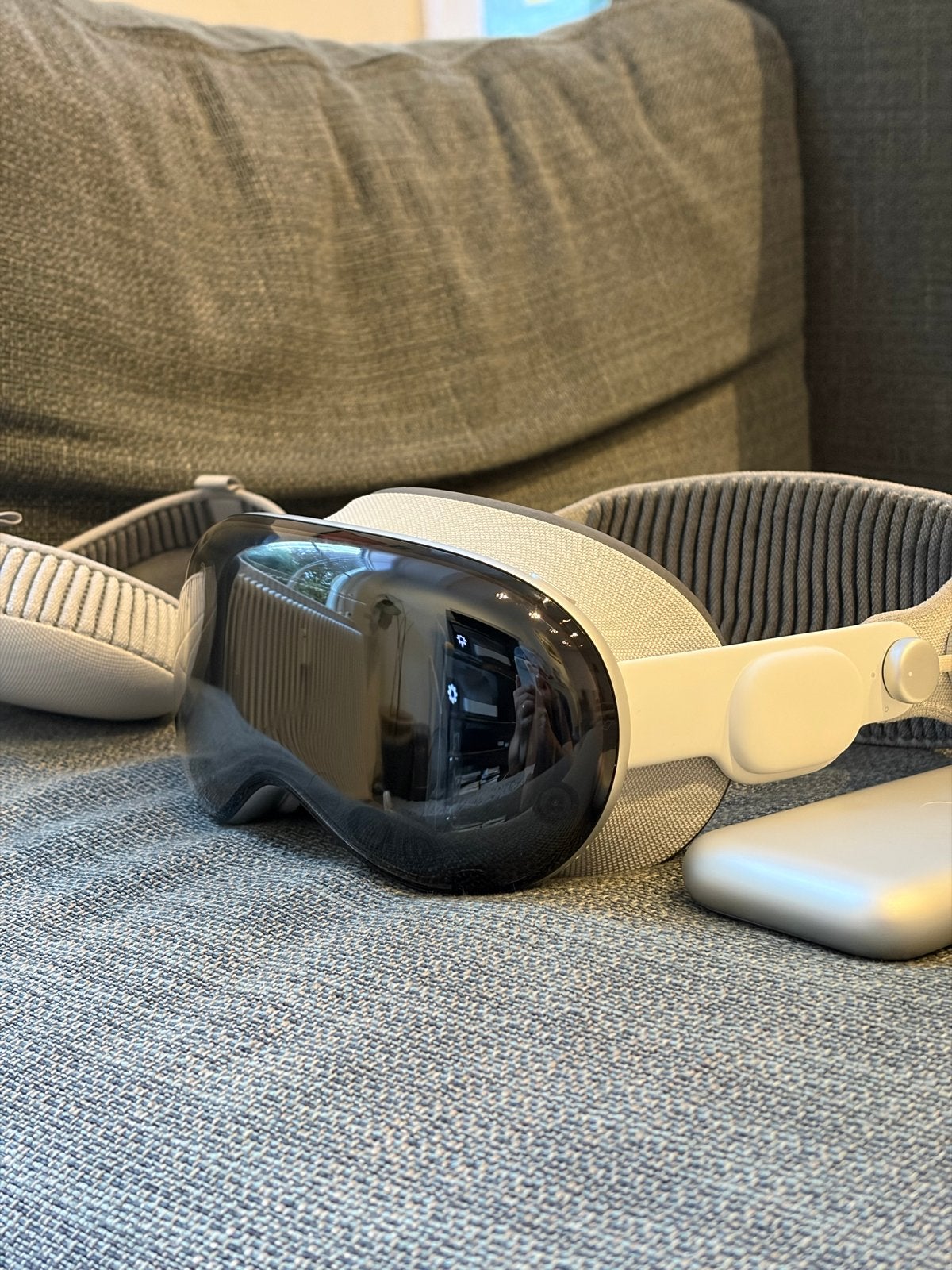 Apple Vision Pro 256GB met accessoires, Ophalen, Zo goed als nieuw, VR-bril, Overige platformen