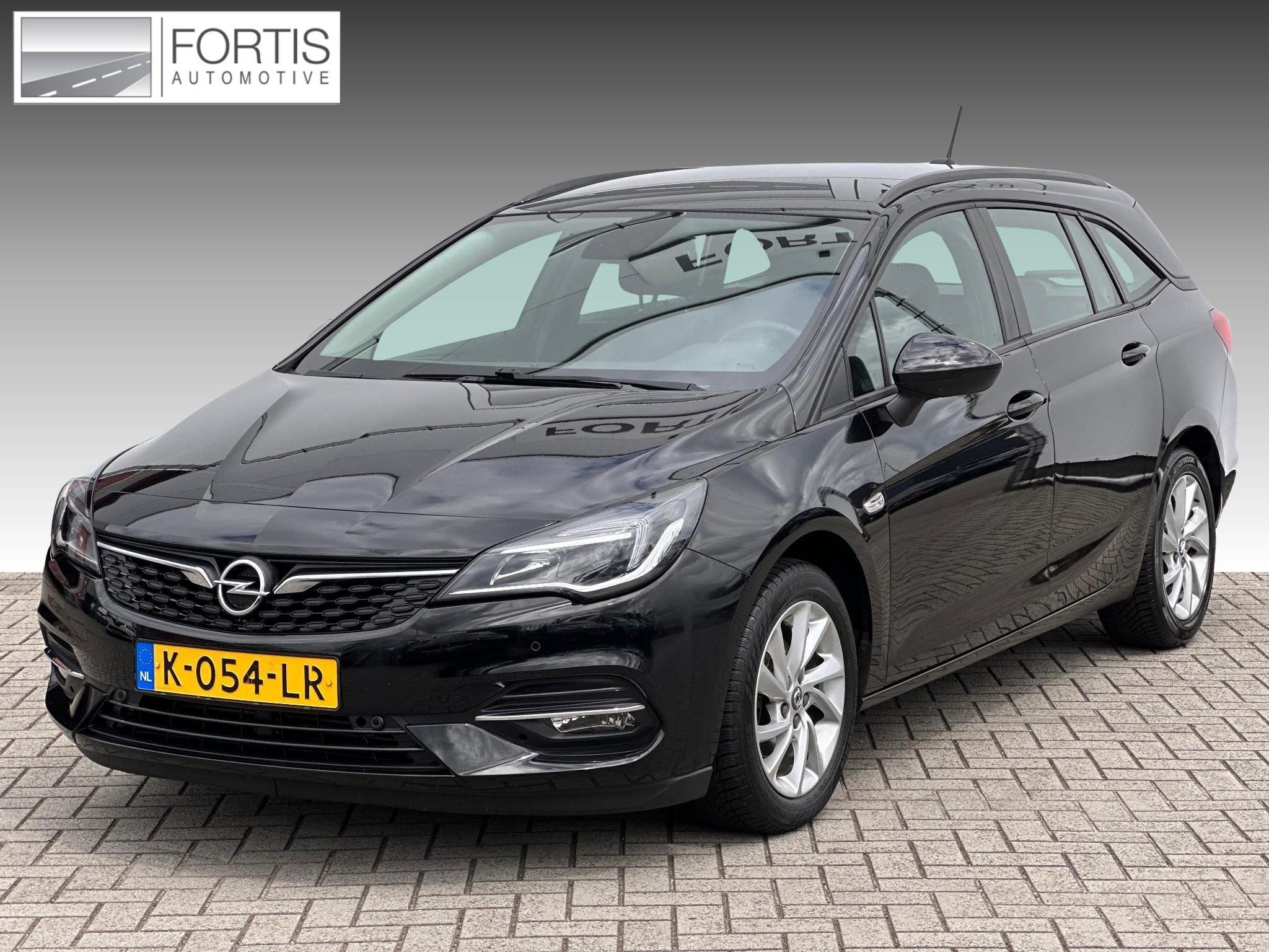Opel Astra Sports Tourer 1.2 Turbo Edition CAMERA | TREKHAAK, Auto's, Voorwielaandrijving, Stof, Gebruikt, 1199 cc