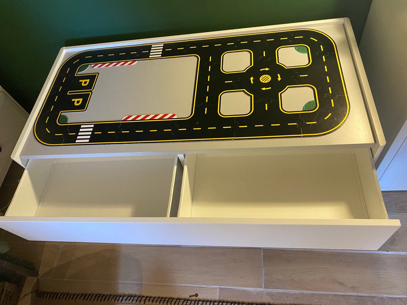 Ikea Dundra speeltafel opbergruimte, Ophalen, Zo goed als nieuw